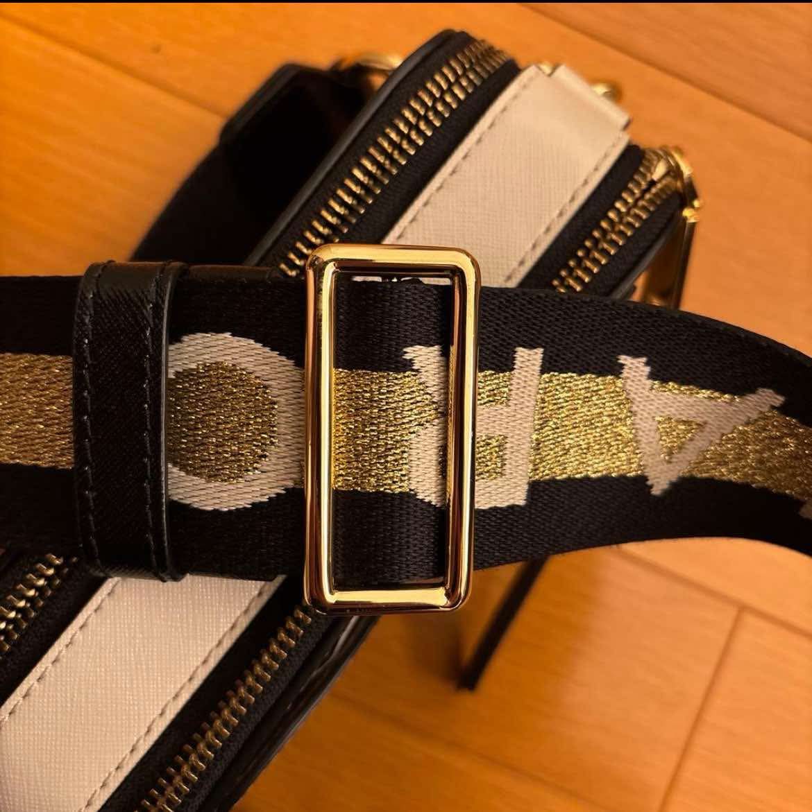 Marc Jacob’s snapshot bag