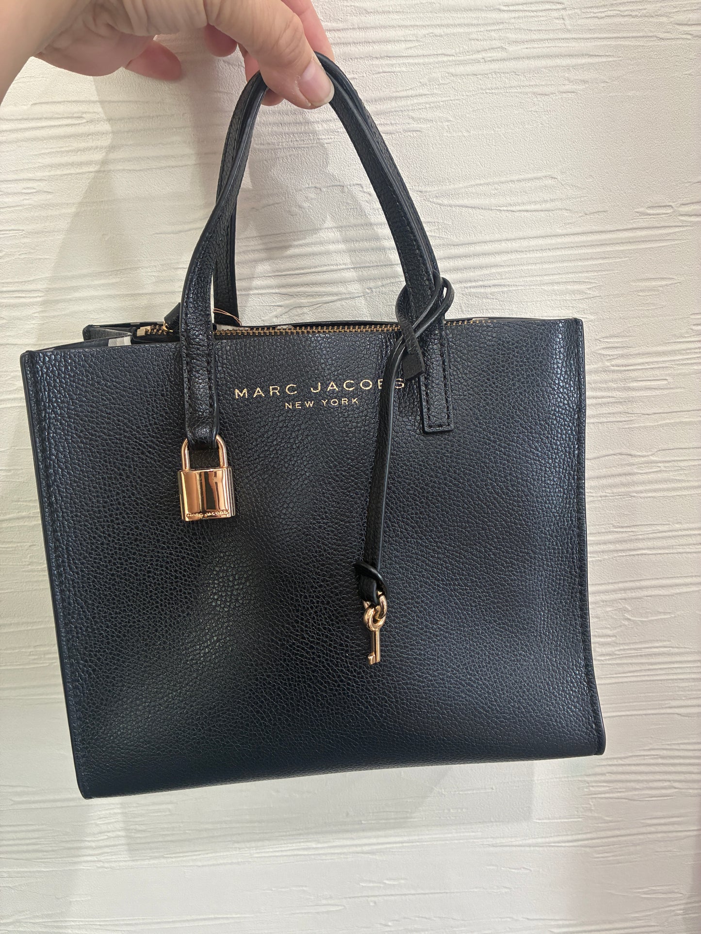 Marc Jacob’s sling bag