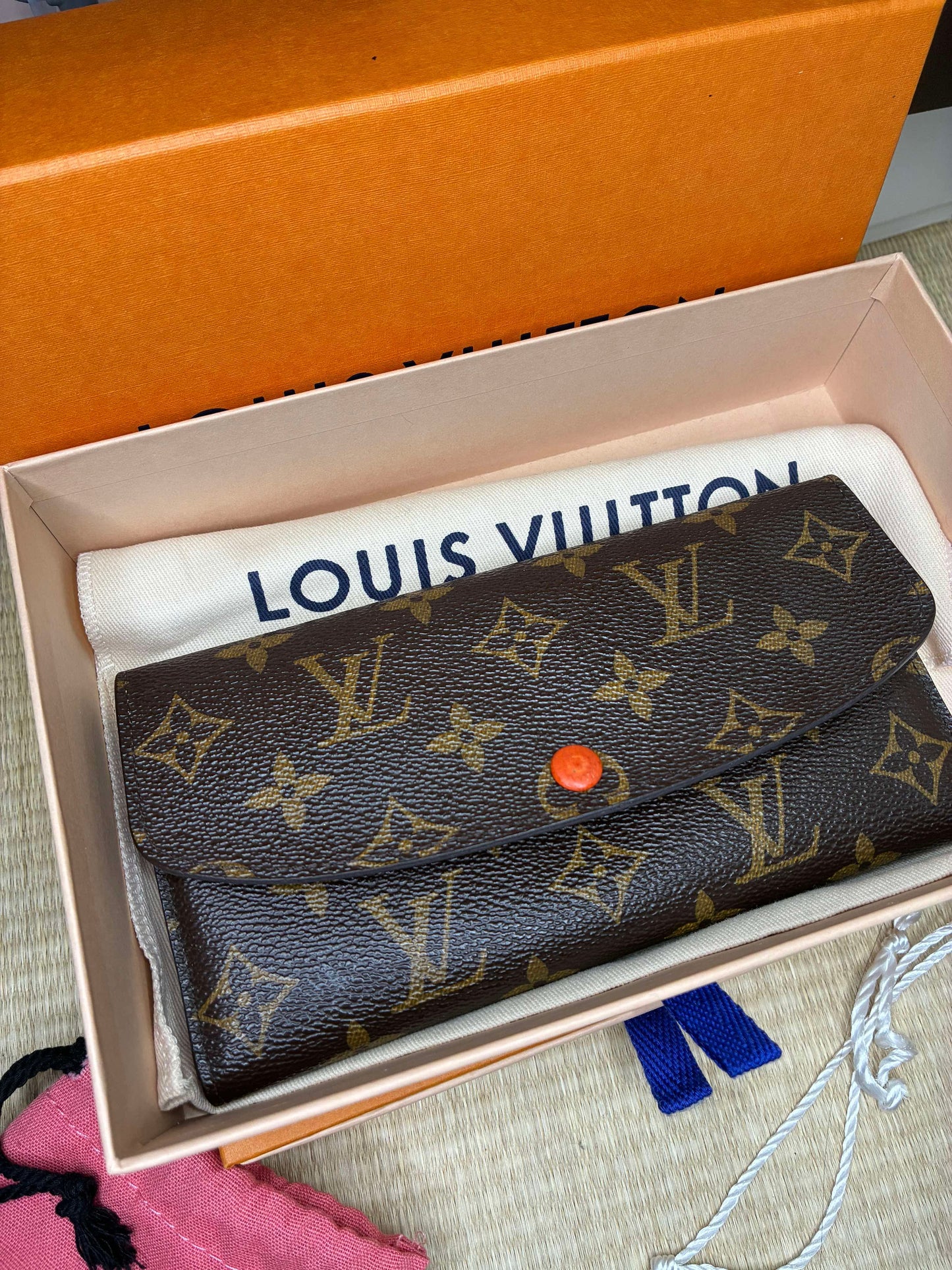 Louis Vuitton Monogram