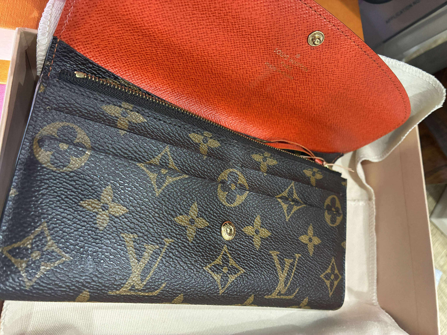 Louis Vuitton Monogram