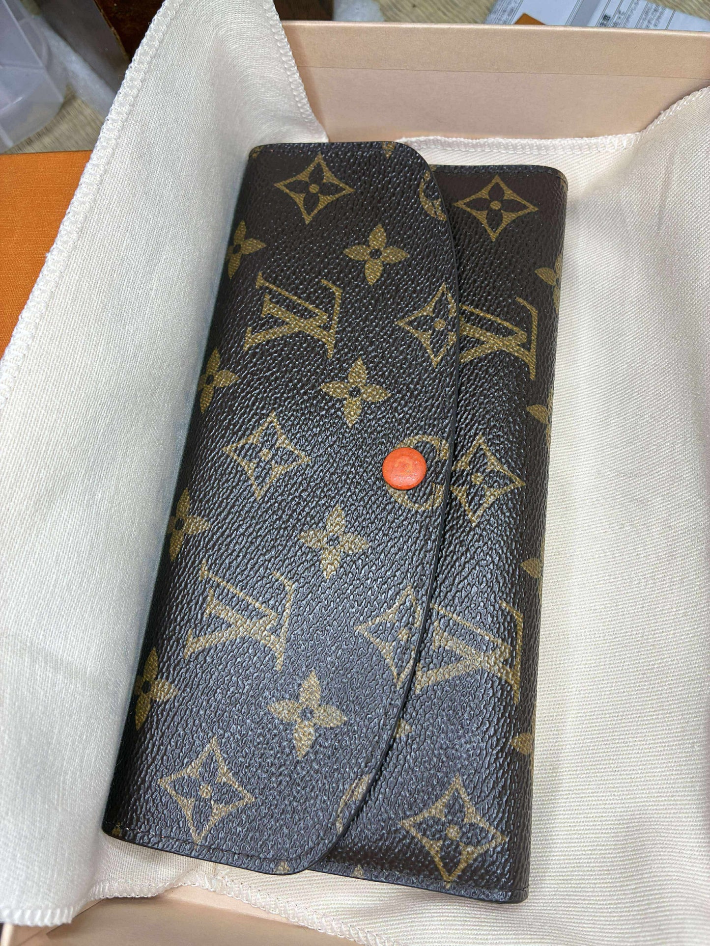 Louis Vuitton Monogram
